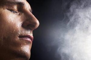 Xông hơi có thể giảm khả năng đột quỵ ở nam giới