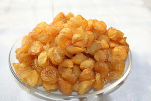 Long nhãn dưỡng huyết, an thần