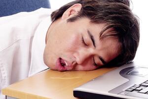 Chẩy nước miếng khi ngủ báo hiệu điều gì?