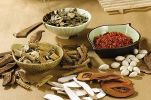 Điều trị ung thư cổ tử cung theo phương pháp y dược cổ truyền