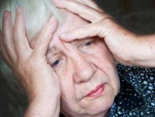 Những dấu hiệu cảnh bảo mắc bệnh alzheimer