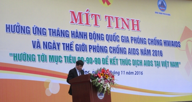 Mít tinh phòng chống HIV